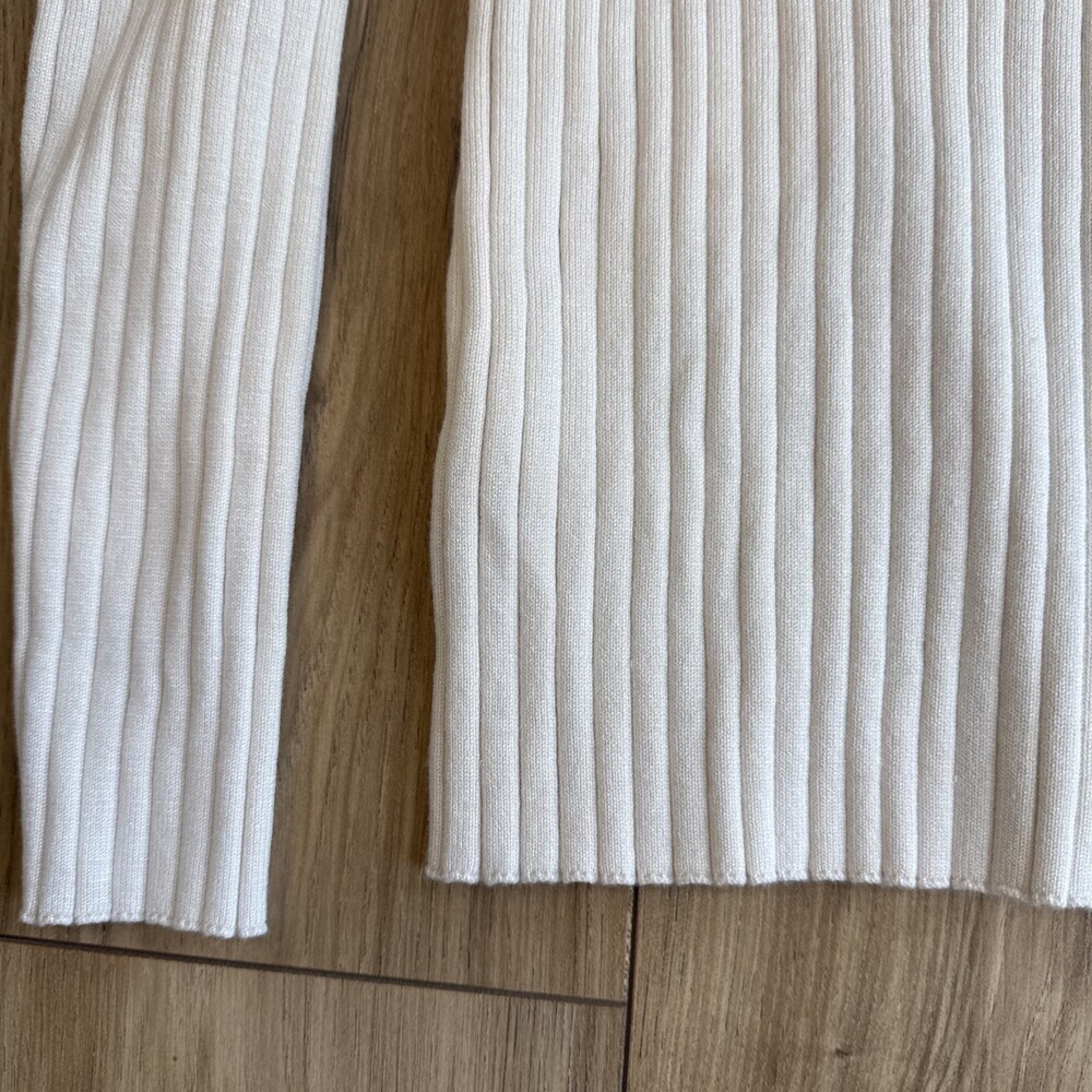 Cyrus Women's Ivory Sweater Scoop Neck Size Medium Preppy Classic Minimalist - Picture 7 of 8